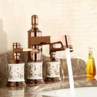 Rubinetto lavabo 3 fori e 5 fori