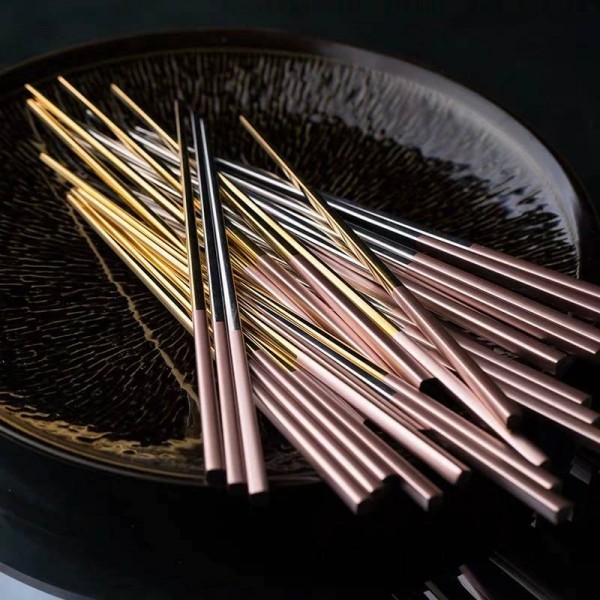 Bacchette in acciaio inossidabile 304 bacchette antiscivolo per uso domestico Coppia bacchette per bambini riutilizzabili portatili per sushi