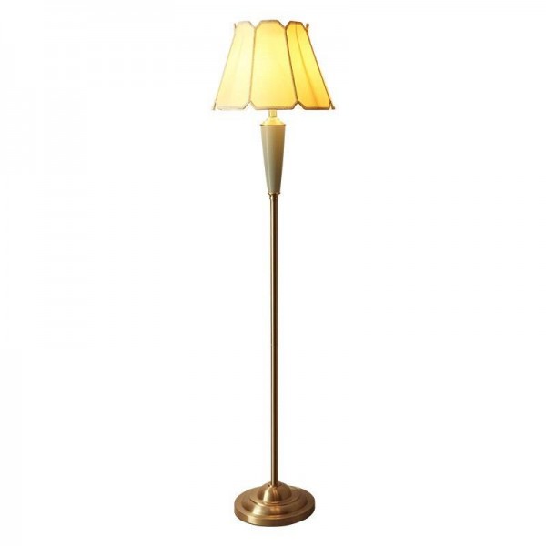 Lampada da terra europea a LED da studio in rame da soggiorno per la casa Lampada da terra nordica da comodino per la casa Lampada da terra per paralume in stoffa per la casa