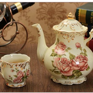 800ML stile pastorale motivo floreale porcellana ceramica caffettiera bordo oro reale bollitore bollitore con coperchio kit teiera regali di nozze