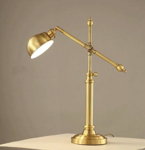 Lampada da tavolo in rame americano per soggiorno, camera da letto, lussuoso studio europeo, comodino, ufficio, lampade da tavolo vintage a LED