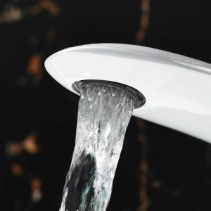 Rubinetto del bacino Rubinetto bianco Rubinetti del lavandino Lavandino del bagno Rubinetto monocomando Foro montato sul ponte Lavaggio a parete Miscelatore caldo freddo Gru 855735