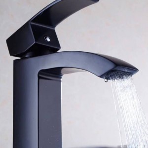 Rubinetti lavabo Ottone Nero Cascata Bagno Lavandino Rubinetto Grande bocca quadrata Miscelatore monocomando moderno Miscelatore per lavabo 8068R