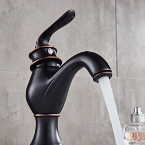 Rubinetti lavabo Ottone Oro Lavandino Lavandino Miscelatore monocomando Bagno Lavaggio Miscelatore acqua calda fredda Rubinetto WC Banheiro Torneira LAD-18058