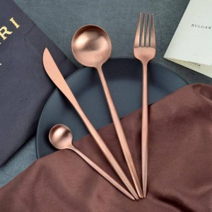 La migliore vendita calda 4 pezzi / set Set di stoviglie color oro rosa Set di posate da cucina occidentale in acciaio inossidabile 304 per posate