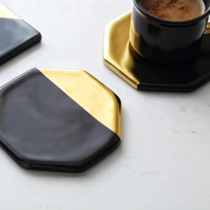 Placcatura in marmo nero Tappetini per tazza da cucina in ceramica dorata Tappetini Decorazioni per la casa Utensili da cucina Cuscinetto da tavolo antiscivolo Lusso stile Europa