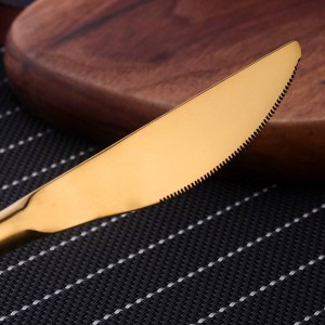 Set di stoviglie Posate di alta qualità 18/10 Posate Utensili in acciaio inossidabile Cucchiaio da tavola Coltello Forchetta Cucchiaio