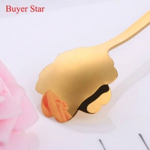 Cucchiaio da caffè in acciaio inossidabile creativo Manico lungo Cucchiaino di fiori colorati Cucchiaio da dessert Cucina Accessori da caffetteria 3 Pz