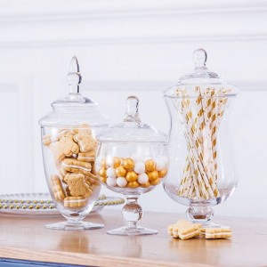 Vaso di caramelle europeo di alta qualità Bottiglia di vetro soffiato artificiale Decorazione da tavola da dessert per dessert da tavola Snack per biscotti