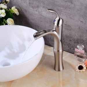 Rubinetto per bagno nichel spazzolato a cascata Miscelatore per lavabo alto nichel spazzolato rubinetto per lavabo a cascata Miscelatore LAD-404
