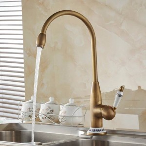 Rubinetti da cucina Rubinetto in bronzo antico per miscelatore da cucina con gru in ceramica Miscelatore per acqua fredda e calda da cucina Lavello 4116F
