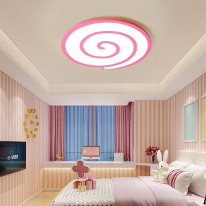 Plafoniere a led con cuore di cristallo intorno e dimmer o interruttore di superficie bianco per salotto o camera da letto
