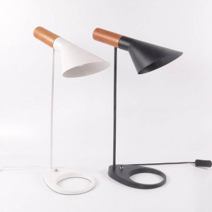 Design moderno della lampada da tavolo Lampada da lettura per studio Lampade da comodino per camera da letto Illuminazione paralume Illuminazione domestica a led Lampada da scrivania semplice nordica E27 3W