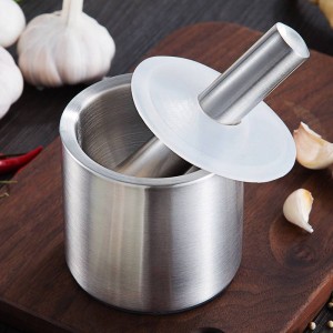 Mortaio manuale multifunzionale dell'acciaio inossidabile del frantoio dell'aglio con la macchina per la frantumazione della cucina dello zenzero del pepe delle spezie di erbe del pestello