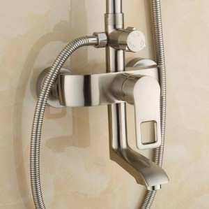 Set doccia doccia nichel spazzolato gratuito con doccetta in ottone e rubinetti miscelatori doccia calda e fredda XT378