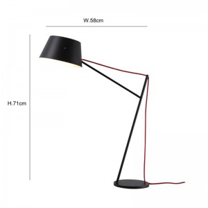 Nord Europa Lampada da tavolo Lampada da tavolo creativa in ferro nero industriale Tavolo da studio moderno per camera da letto con contratto Illuminazione expres