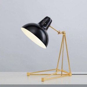 Post modern Moderna triangolazione in metallo modellato in corno modellabile Lampade da scrivania Lampada da lettura per studio da tavolo foyer bianco nero rosso