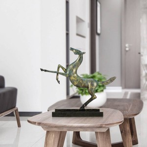 Raising Horse Statue Regali Decorazione per la casa Accenti Moderna figurina da collezione Miniature Art Artist Designed Sculpture